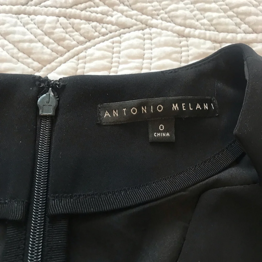 ANTONIO MELANI BLACK DRESS SIZW 0 - Picture 3 of 7